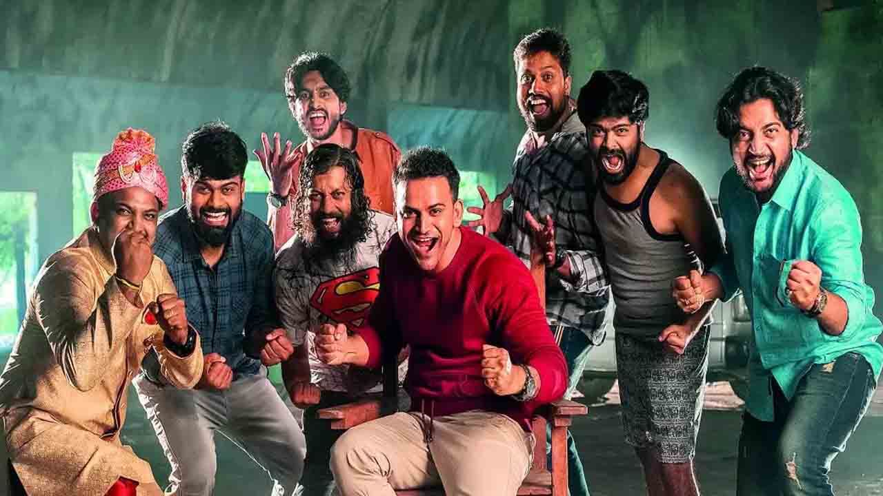 Badava Rascal Movie Review: ‘ಬಡವ ರಾಸ್ಕಲ್’ನ ಫ್ರೆಂಡ್​ಶಿಪ್​ ಗಟ್ಟಿ ಮಾಡಿದ ಪಂಚಿಂಗ್​ ಡೈಲಾಗ್