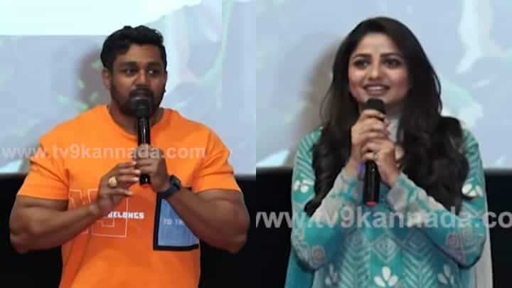 ‘ಧ್ರುವ ಸರ್ಜಾ ಅವರು ಆಂಜನೇಯನ ಮಗ’; ಹನುಮ ಭಕ್ತನ ಬಗ್ಗೆ ಮನಸಾರೆ ಮಾತಾಡಿದ ರಚಿತಾ ರಾಮ್ ‘ಧ್ರುವ ಸರ್ಜಾ ಅವರು ಆಂಜನೇಯನ ಮಗ’; ಹನುಮ ಭಕ್ತನ ಬಗ್ಗೆ ಮನಸಾರೆ ಮಾತಾಡಿದ ರಚಿತಾ ರಾಮ್