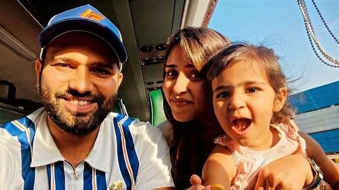 Rohit Sharma: ಮದುವೆ, ಮಗು, ನಾಯಕತ್ವ, ವೇಗದ ಶತಕ! ಡಿಸೆಂಬರ್ ತಿಂಗಳೆಂದರೆ ರೋಹಿತ್ಗೆ ಬಹಳ ವಿಶೇಷ Rohit Sharma: ಮದುವೆ, ಮಗು, ನಾಯಕತ್ವ, ವೇಗದ ಶತಕ! ಡಿಸೆಂಬರ್ ತಿಂಗಳೆಂದರೆ ರೋಹಿತ್ಗೆ ಬಹಳ ವಿಶೇಷ