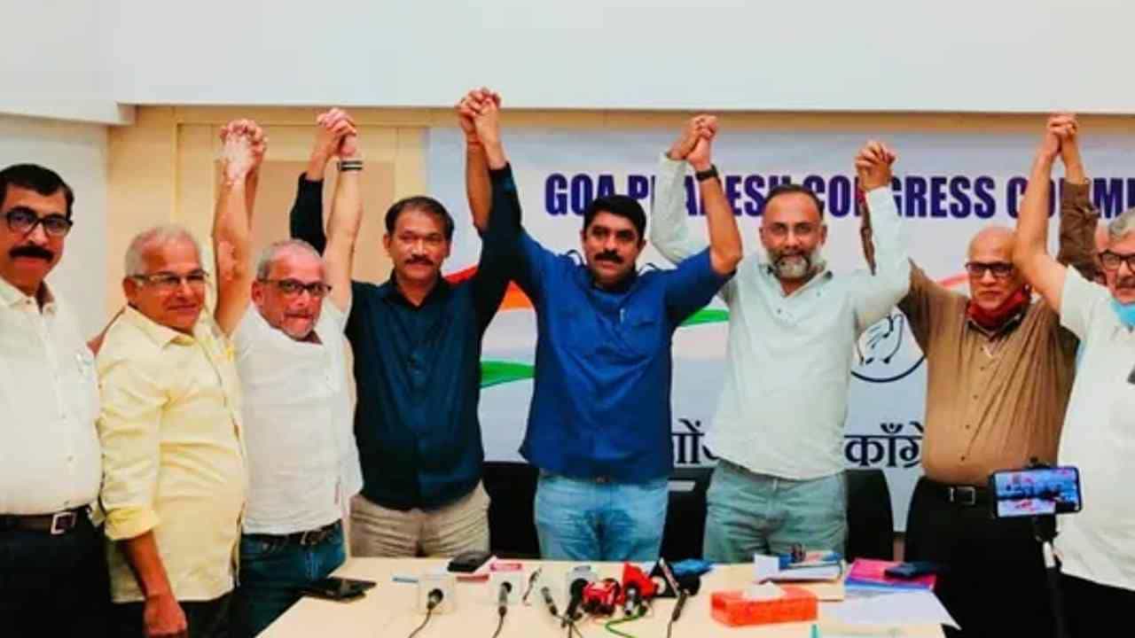 ಕಾಂಗ್ರೆಸ್ನೊಂದಿಗೆ ಮೈತ್ರಿ ಘೋಷಿಸಿದ ಗೋವಾ ಫಾರ್ವರ್ಡ್ ಪಾರ್ಟಿ; ಎನ್ಡಿಎಯಿಂದ 2019ರಲ್ಲಿ ಹೊರಬಿದ್ದ ಪಕ್ಷವಿದು ಕಾಂಗ್ರೆಸ್ನೊಂದಿಗೆ ಮೈತ್ರಿ ಘೋಷಿಸಿದ ಗೋವಾ ಫಾರ್ವರ್ಡ್ ಪಾರ್ಟಿ; ಎನ್ಡಿಎಯಿಂದ 2019ರಲ್ಲಿ ಹೊರಬಿದ್ದ ಪಕ್ಷವಿದು