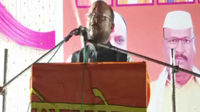 ರಸ್ತೆಗಳನ್ನು ಹೇಮಾ ಮಾಲಿನಿ ಕೆನ್ನೆಗೆ ಹೋಲಿಸಿದ್ದಕ್ಕೆ ಕ್ಷಮೆಯಾಚಿಸಿದ ಮಹಾರಾಷ್ಟ್ರ ಸಚಿವ ಗುಲಾಬ್ರಾವ್ ಪಾಟಿಲ್