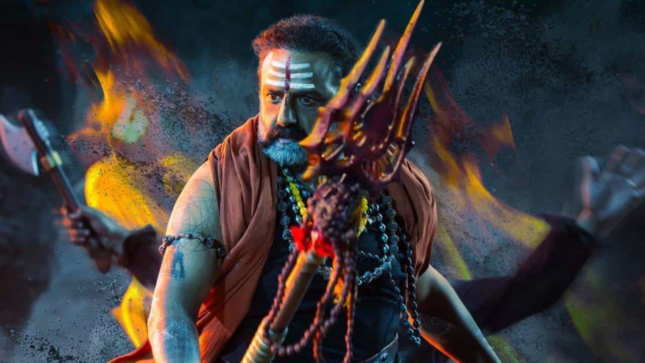 Akhanda: ಅಪರೂಪದ ದಾಖಲೆ ಬರೆದ ನಂದಮೂರಿ ಬಾಲಕೃಷ್ಣ ನಟನೆಯ ‘ಅಖಂಡ’; ಏನದು? Akhanda: ಅಪರೂಪದ ದಾಖಲೆ ಬರೆದ ನಂದಮೂರಿ ಬಾಲಕೃಷ್ಣ ನಟನೆಯ ‘ಅಖಂಡ’; ಏನದು?