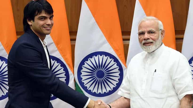 ಅಹ್ಮದಾಬಾದ್ಗೆ ಭೇಟಿ ನೀಡಿ ಮಕ್ಕಳೊಂದಿಗೆ ಸಂವಾದ ನಡೆಸಿದ ನೀರಜ್ ಚೋಪ್ರಾರನ್ನು ಸರಣಿ ಟ್ವೀಟ್ ಮೂಲಕ ಹೊಗಳಿದ ಪ್ರಧಾನಿ ಮೋದಿ