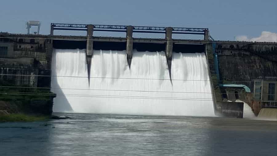 Karnataka Dams Water Level: ರಾಜ್ಯಾದ್ಯಂತ ಮುಂದುವರೆದ ಮಳೆ; ಕರ್ನಾಟಕದ ಜಲಾಶಯಗಳ ಇಂದಿನ ನೀರಿನ ಮಟ್ಟ ಹೀಗಿದೆ Karnataka Dams Water Level: ರಾಜ್ಯಾದ್ಯಂತ ಮುಂದುವರೆದ ಮಳೆ; ಕರ್ನಾಟಕದ ಜಲಾಶಯಗಳ ಇಂದಿನ ನೀರಿನ ಮಟ್ಟ ಹೀಗಿದೆ