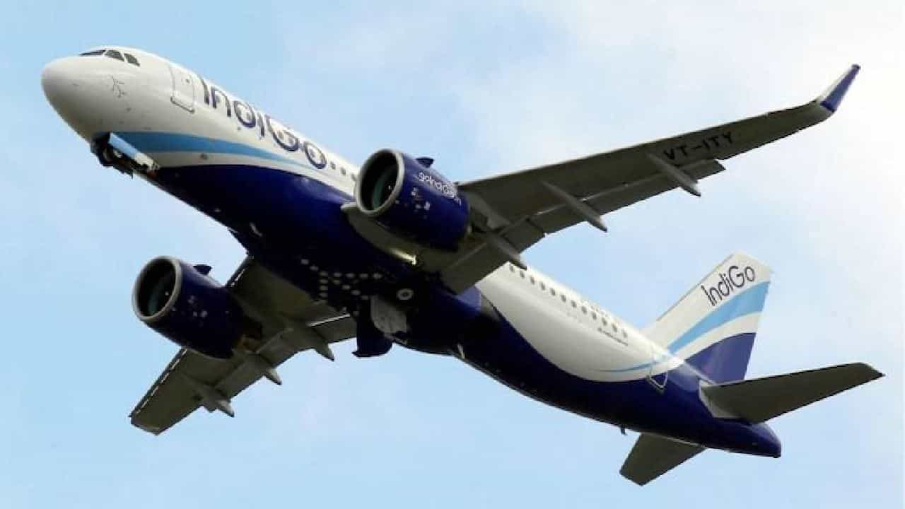 Indigo: ವೀಕೆಂಡ್ಗೆ ವಿಶೇಷ ಆಫರ್ ಘೋಷಿಸಿದ ಇಂಡಿಗೋ; ಕೇವಲ 1,122 ರೂ.ಗೆ ವಿಮಾನದಲ್ಲಿ ಪ್ರಯಾಣಿಸಿ! Indigo: ವೀಕೆಂಡ್ಗೆ ವಿಶೇಷ ಆಫರ್ ಘೋಷಿಸಿದ ಇಂಡಿಗೋ; ಕೇವಲ 1,122 ರೂ.ಗೆ ವಿಮಾನದಲ್ಲಿ ಪ್ರಯಾಣಿಸಿ!
