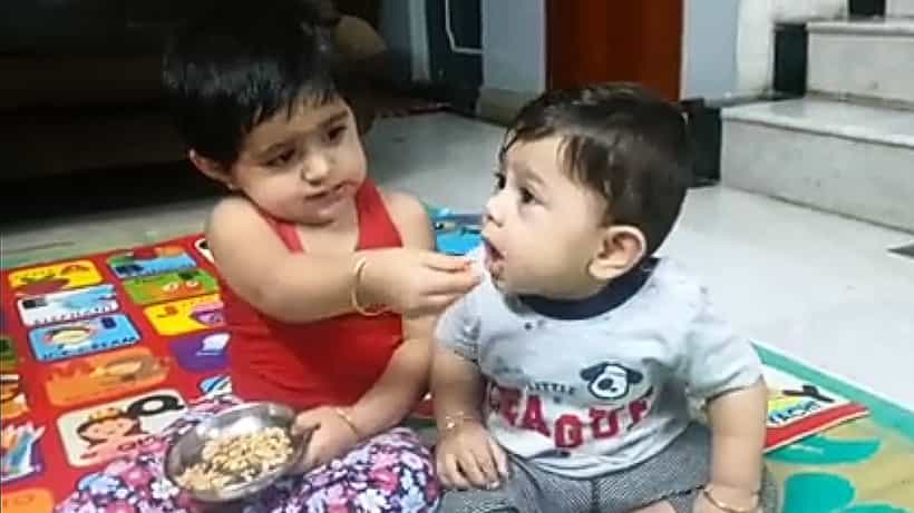 Ayra Yash: ಯಥರ್ವ್ಗೆ ಸ್ನ್ಯಾಕ್ಸ್ ತಿನ್ನಿಸಲು ಹೋದ ಐರಾ; ಆಮೇಲೇನಾಯ್ತು? ವಿಡಿಯೋ ನೋಡಿ