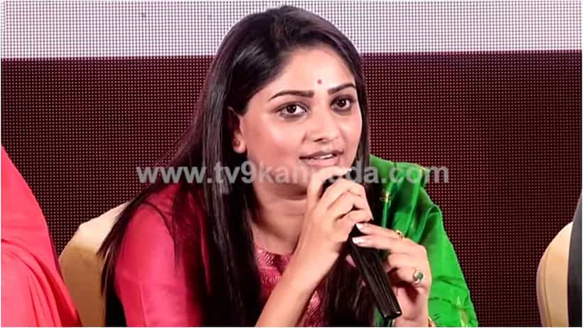 ‘ನಾನು ಸಿಗರೇಟ್ ಸೇದಿದ್ದಕ್ಕೆ ಕಾರಣ ಇದೆ’; ಬೋಲ್ಡ್ ದೃಶ್ಯಗಳ ಬಗ್ಗೆ ನೇರವಾಗಿ ಮಾತಾಡಿದ ರಚಿತಾ