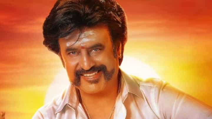 ಅನಾರೋಗ್ಯದಿಂದ ಬಳಲುತ್ತಿರುವ ಹುಡುಗಿಗೆ ವಿಡಿಯೋ ಕಾಲ್ ಮೂಲಕ ಧೈರ್ಯ ತುಂಬಿದರು ಸೂಪರ್ಸ್ಟಾರ್ ರಜಿನೀಕಾಂತ್ ಅನಾರೋಗ್ಯದಿಂದ ಬಳಲುತ್ತಿರುವ ಹುಡುಗಿಗೆ ವಿಡಿಯೋ ಕಾಲ್ ಮೂಲಕ ಧೈರ್ಯ ತುಂಬಿದರು ಸೂಪರ್ಸ್ಟಾರ್ ರಜಿನೀಕಾಂತ್