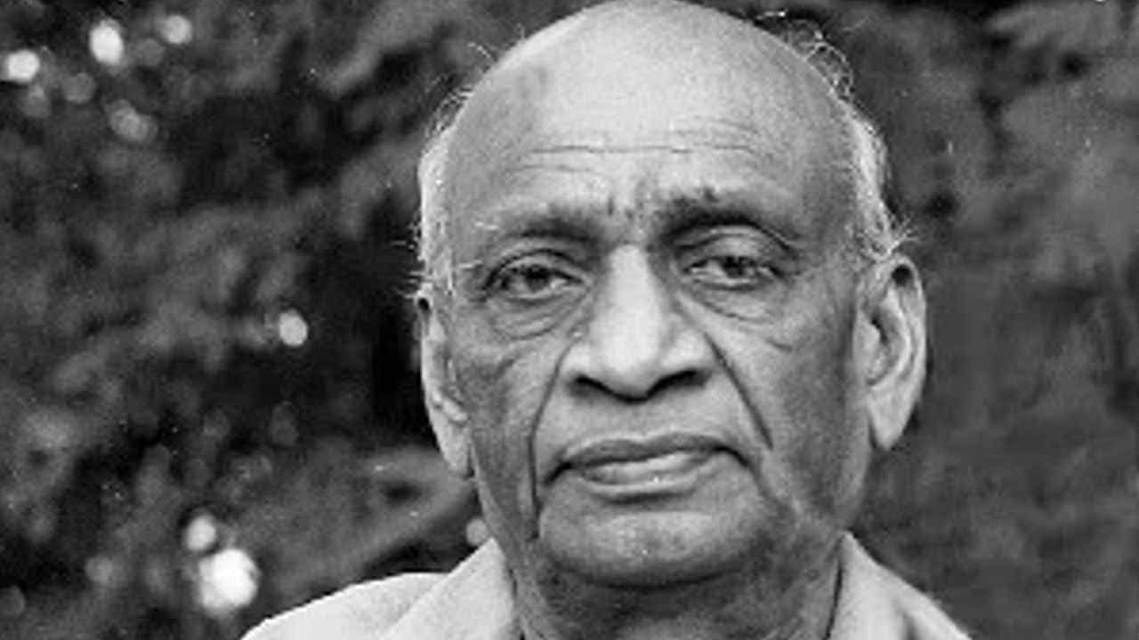 ಉಕ್ಕಿನ ಮನುಷ್ಯ ಸರ್ದಾರ್ ವಲ್ಲಭಬಾಯಿ ಪಟೇಲ್ರ 71ನೇ ಪುಣ್ಯತಿಥಿ; ಟ್ವೀಟ್ ಮೂಲಕ ಗೌರವ ಸಲ್ಲಿಸಿ, ಸ್ಮರಿಸಿದ ಪ್ರಧಾನಿ ನರೇಂದ್ರ ಮೋದಿ ಉಕ್ಕಿನ ಮನುಷ್ಯ ಸರ್ದಾರ್ ವಲ್ಲಭಬಾಯಿ ಪಟೇಲ್ರ 71ನೇ ಪುಣ್ಯತಿಥಿ; ಟ್ವೀಟ್ ಮೂಲಕ ಗೌರವ ಸಲ್ಲಿಸಿ, ಸ್ಮರಿಸಿದ ಪ್ರಧಾನಿ ನರೇಂದ್ರ ಮೋದಿ
