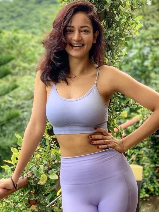 Shanvi Srivastava 2