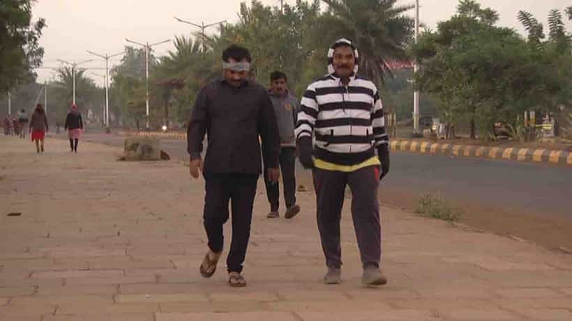 ಬಿರುಬಿಸಿಲಿಗೆ ಕುಖ್ಯಾತಿಯಾದ ಬೀದರ್ ಜಿಲ್ಲೆ ಈಗ ಕೂಲ್ ಕೂಲ್! ಸ್ವೆಟ್ಟರ್, ಜರ್ಕಿನ್ ಹಾಕಿಯೂ ನಡುಗುತ್ತಿರುವ ಜನ