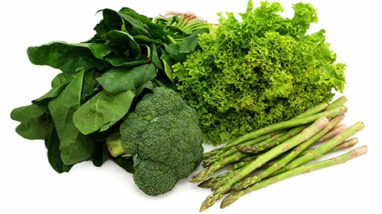 Winter Diet Tips: ಚಳಿಗಾಲದಲ್ಲಿ ನಿಮ್ಮ ಡಯೆಟ್ಗೆ ಈ ಹಸಿರು ತರಕಾರಿಗಳನ್ನು ಸೇರಿಸಿ: ರೋಗ ನಿರೋಧಕ ಶಕ್ತಿ ಹೆಚ್ಚಿಸಿಕೊಳ್ಳಿ Winter Diet Tips: ಚಳಿಗಾಲದಲ್ಲಿ ನಿಮ್ಮ ಡಯೆಟ್ಗೆ ಈ ಹಸಿರು ತರಕಾರಿಗಳನ್ನು ಸೇರಿಸಿ: ರೋಗ ನಿರೋಧಕ ಶಕ್ತಿ ಹೆಚ್ಚಿಸಿಕೊಳ್ಳಿ