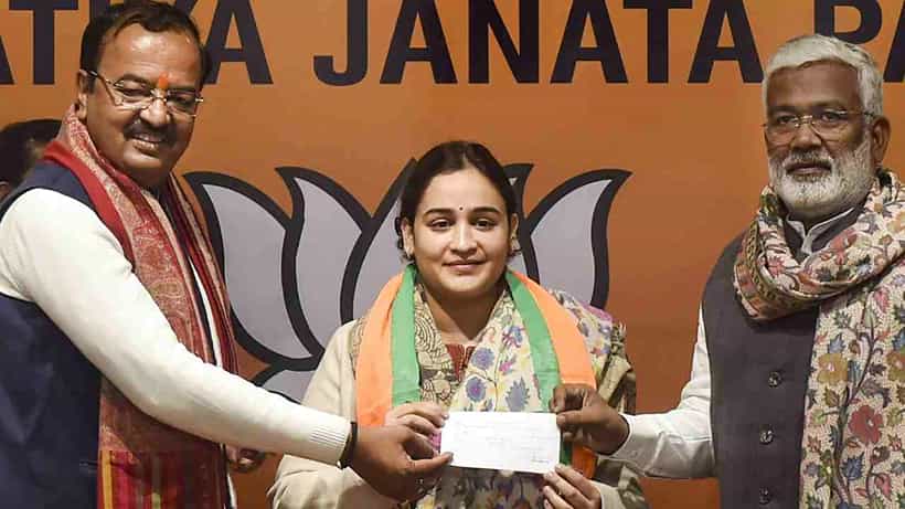 ಪ್ರಧಾನಿ ಮೋದಿಯವರ ಕೆಲಸದಿಂದ ಪ್ರಭಾವಿತಳಾಗಿದ್ದೇನೆ, ಮುಲಾಯಂ ಸಿಂಗ್ ಯಾದವ್ ಆಶೀರ್ವಾದ ನನ್ನ ಮೇಲಿದೆ: ಅಪರ್ಣಾ ಯಾದವ್