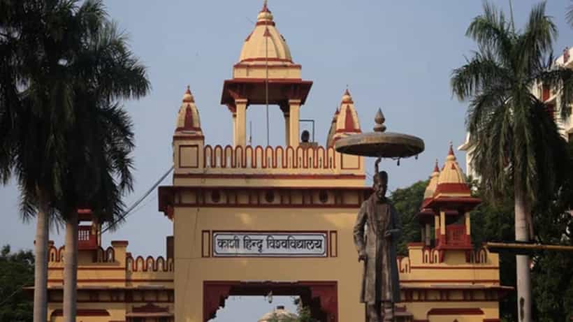 ಹಿಂದೂ ಧರ್ಮದ ಬಗ್ಗೆ ಸ್ನಾತಕೋತ್ತರ ಕೋರ್ಸ್ ಆರಂಭಿಸಿದ ಬನಾರಸ್ ಹಿಂದೂ ವಿವಿ; ಮೊದಲ ಬ್ಯಾಚ್ಗೆ 45 ವಿದೇಶಿ ವಿದ್ಯಾರ್ಥಿಗಳ ಸೇರ್ಪಡೆ