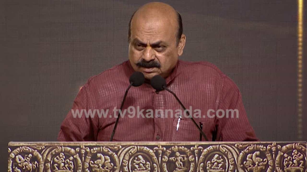 ಶಾಂತವೇರಿ ಗೋಪಾಲಗೌಡರ ಹೆಸರಿನಲ್ಲಿ ಶ್ರೇಷ್ಠ ಕೃಷಿಕ, ಶ್ರೇಷ್ಠ ಶಾಸಕ ಎಂಬ ಎರಡು ಪ್ರಶಸ್ತಿ ಘೋಷಿಸಿದ ಸಿಎಂ ಬೊಮ್ಮಾಯಿ ಶಾಂತವೇರಿ ಗೋಪಾಲಗೌಡರ ಹೆಸರಿನಲ್ಲಿ ಶ್ರೇಷ್ಠ ಕೃಷಿಕ, ಶ್ರೇಷ್ಠ ಶಾಸಕ ಎಂಬ ಎರಡು ಪ್ರಶಸ್ತಿ ಘೋಷಿಸಿದ ಸಿಎಂ ಬೊಮ್ಮಾಯಿ