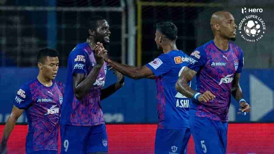 ISL: 3-0 ಗೋಲುಗಳ ಅಂತರದಿಂದ ಹಾಲಿ ಚಾಂಪಿಯನ್ ಮುಂಬೈ ತಂಡಕ್ಕೆ ಸೋಲುಣಿಸಿದ ಬೆಂಗಳೂರು ಎಫ್‌ಸಿ