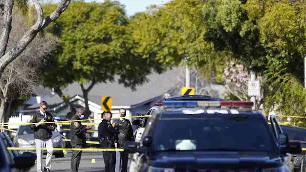 Los Angeles: ಬರ್ತ್ ಡೇ ಪಾರ್ಟಿಯಲ್ಲಿ ಗುಂಡಿನ ದಾಳಿ; ಹುಟ್ಟುಹಬ್ಬದ ಸಂಭ್ರಮದಲ್ಲಿದ್ದ ಯುವತಿ ಸೇರಿ ನಾಲ್ವರು ಸಾವು, ಒಬ್ಬನಿಗೆ ಗಂಭೀರ ಗಾಯ Los Angeles: ಬರ್ತ್ ಡೇ ಪಾರ್ಟಿಯಲ್ಲಿ ಗುಂಡಿನ ದಾಳಿ; ಹುಟ್ಟುಹಬ್ಬದ ಸಂಭ್ರಮದಲ್ಲಿದ್ದ ಯುವತಿ ಸೇರಿ ನಾಲ್ವರು ಸಾವು, ಒಬ್ಬನಿಗೆ ಗಂಭೀರ ಗಾಯ