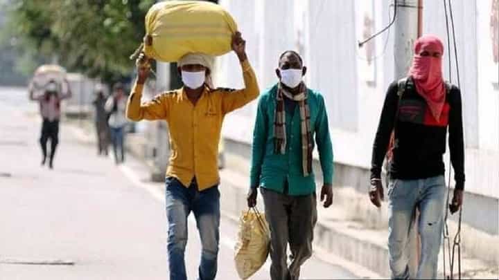 Union Budget 2022: ಕೇಂದ್ರ ಬಜೆಟ್ 2022ರಿಂದ ವಲಸೆ ಕಾರ್ಮಿಕರ ನಿರೀಕ್ಷೆಗಳೇನು? Union Budget 2022: ಕೇಂದ್ರ ಬಜೆಟ್ 2022ರಿಂದ ವಲಸೆ ಕಾರ್ಮಿಕರ ನಿರೀಕ್ಷೆಗಳೇನು?