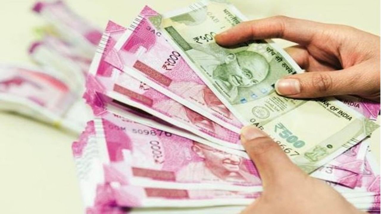 7th Pay Commission: ಕೇಂದ್ರ ಸರ್ಕಾರಿ ನೌಕರರಿಗೆ ಗುಡ್​ನ್ಯೂಸ್​; ಹೋಳಿ ಹಬ್ಬಕ್ಕೆ ಮತ್ತೆ ವೇತನ ಹೆಚ್ಚಳ ಸಾಧ್ಯತೆ