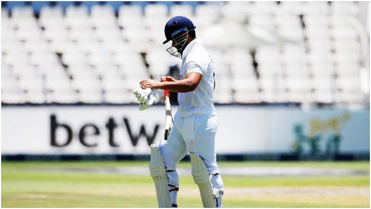 Viral Video: ಔಟಾದ ಟೆನ್ಶನ್ನಲ್ಲಿ ದಾರಿ ತಪ್ಪಿದ ರಿಷಭ್ ಪಂತ್..! Viral Video: ಔಟಾದ ಟೆನ್ಶನ್ನಲ್ಲಿ ದಾರಿ ತಪ್ಪಿದ ರಿಷಭ್ ಪಂತ್..!