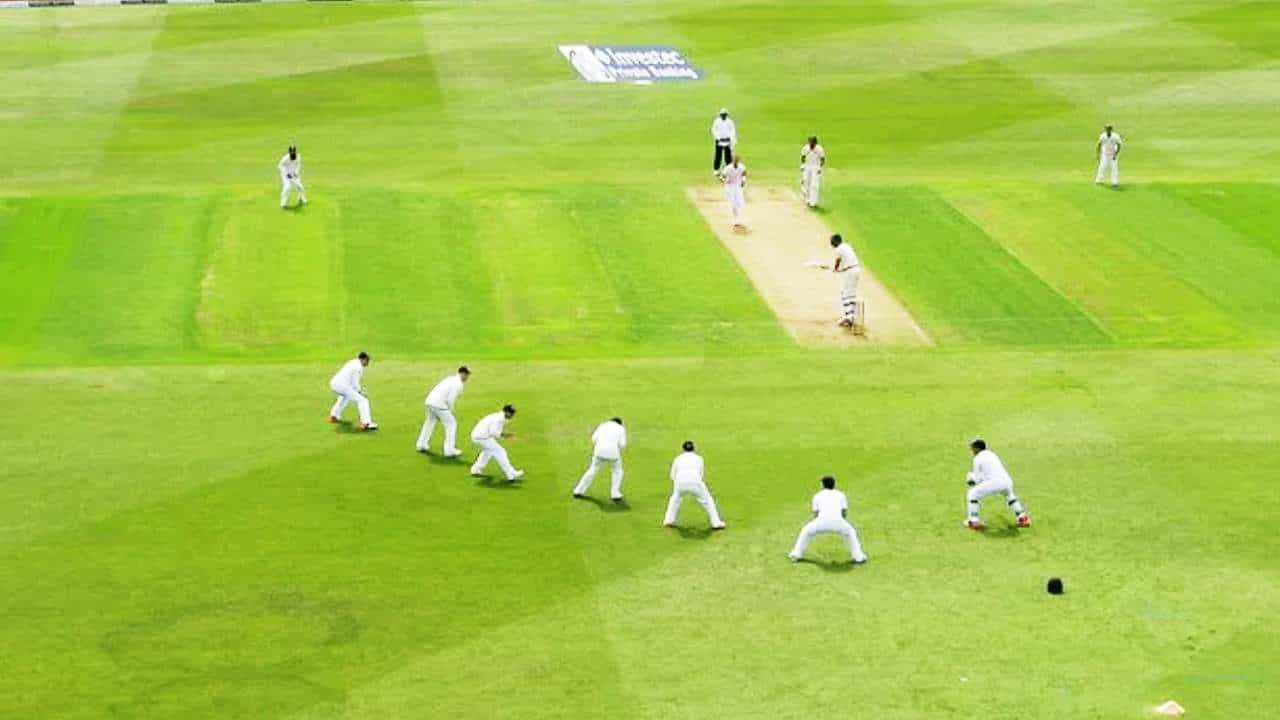 India vs South Africa 2nd Test: 2 ದಿನದಾಟ, 122 ರನ್ vs 8 ವಿಕೆಟ್: ಗೆಲುವು ಯಾರಿಗೆ? India vs South Africa 2nd Test: 2 ದಿನದಾಟ, 122 ರನ್ vs 8 ವಿಕೆಟ್: ಗೆಲುವು ಯಾರಿಗೆ?