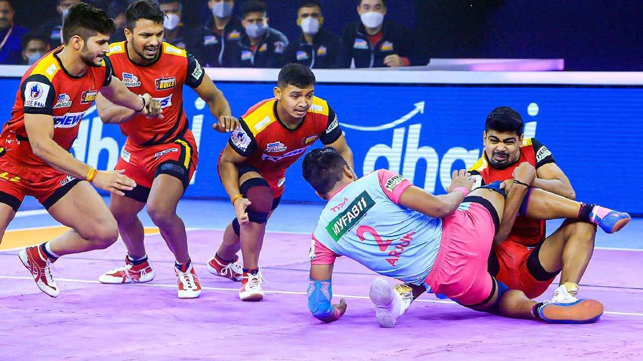 Pro Kabaddi League (PKL) 2021: ಬುಲ್ಸ್​ ಗುದ್ದಿಗೆ ಪಲ್ಟಿ ಹೊಡೆದ ಪ್ಯಾಂಥರ್ಸ್​