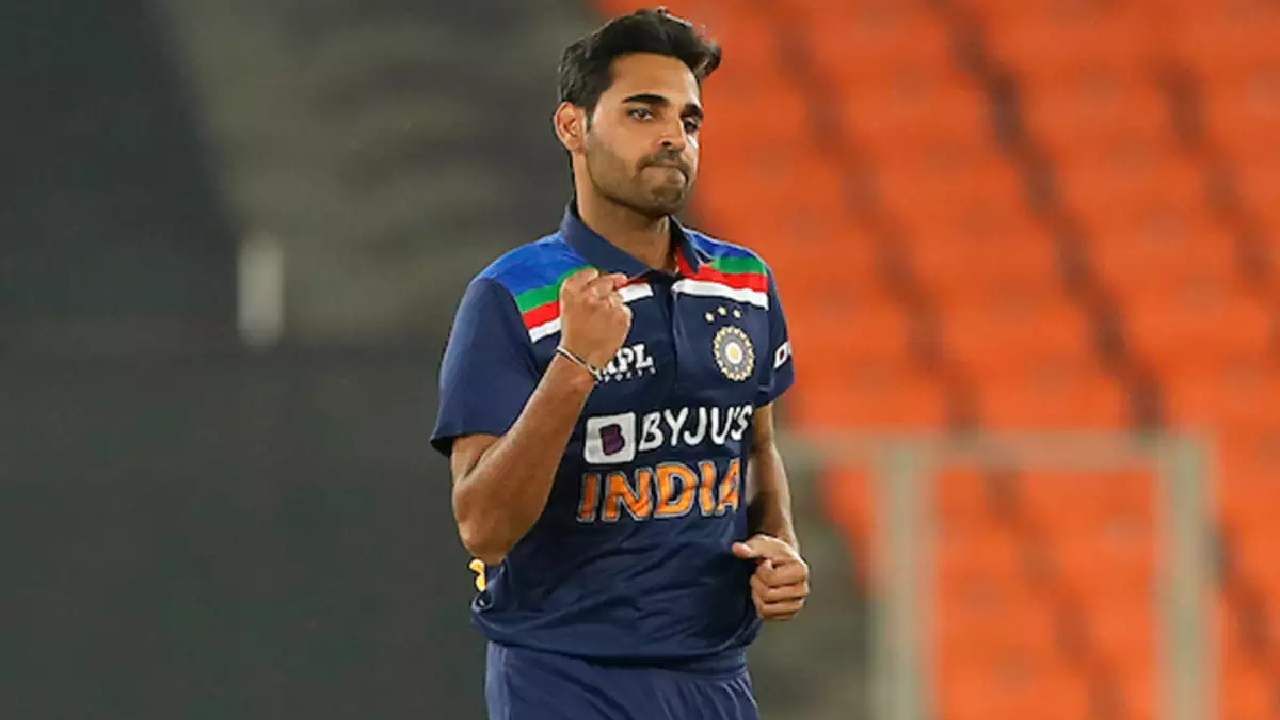 Bhuvneshwar Kumar: ಭುವನೇಶ್ವರ್ ಕುಮಾರ್ ಆಯ್ಕೆ ಯಾಕೆ? ಟೀಮ್ ಇಂಡಿಯಾ ಮಾಜಿ ಆಟಗಾರನ ಪ್ರಶ್ನೆ Bhuvneshwar Kumar: ಭುವನೇಶ್ವರ್ ಕುಮಾರ್ ಆಯ್ಕೆ ಯಾಕೆ? ಟೀಮ್ ಇಂಡಿಯಾ ಮಾಜಿ ಆಟಗಾರನ ಪ್ರಶ್ನೆ