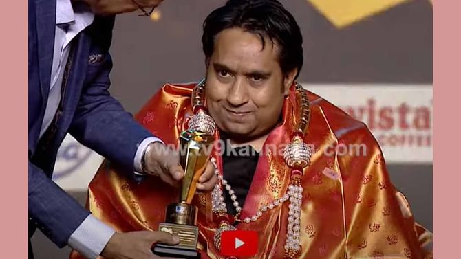 ಶೂನ್ಯದಿಂದ ಶಿಖರಕ್ಕೇರಿದ ಝೀರೋಧ ಕಂಪನಿ ಸ್ಥಾಪಕ ನಿತಿನ್ ಕಾಮತ್ಗೆ ಟಿವಿ9 ಪ್ರಶಸ್ತಿ ಶೂನ್ಯದಿಂದ ಶಿಖರಕ್ಕೇರಿದ ಝೀರೋಧ ಕಂಪನಿ ಸ್ಥಾಪಕ ನಿತಿನ್ ಕಾಮತ್ಗೆ ಟಿವಿ9 ಪ್ರಶಸ್ತಿ