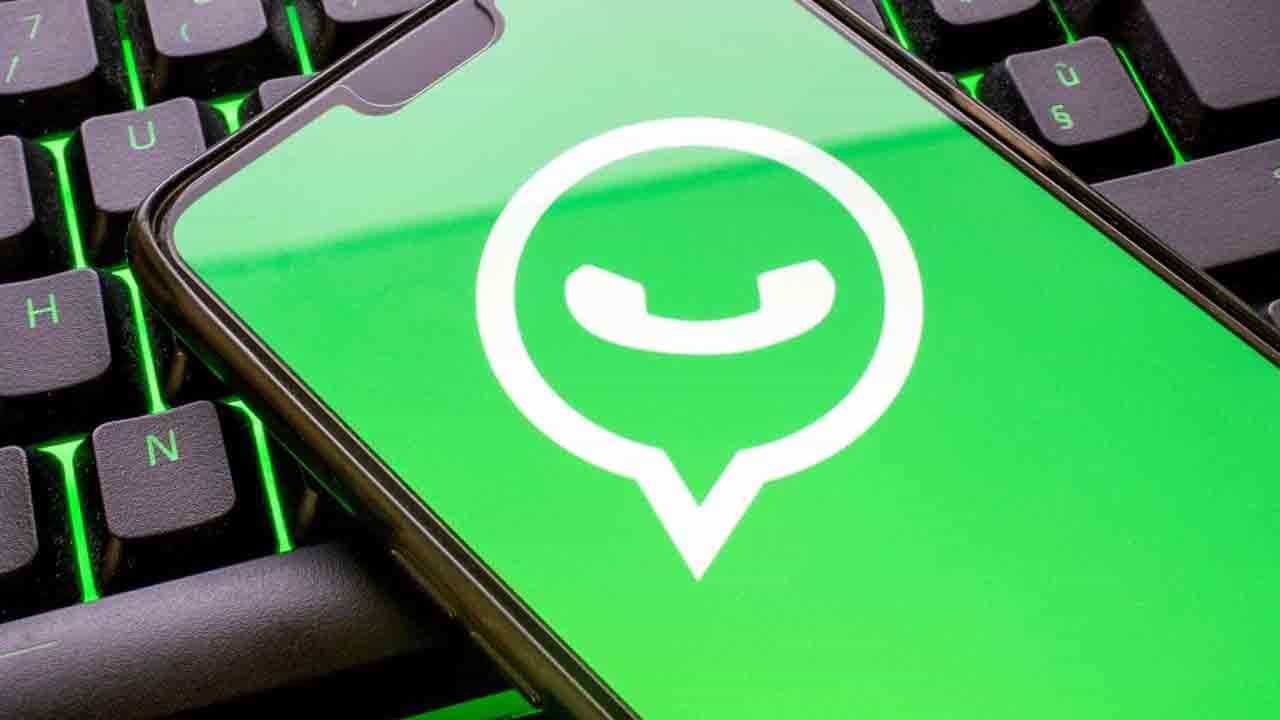 WhatsApp: ವಾಟ್ಸ್ಆ್ಯಪ್ ಮುಂದಿನ ಅಪ್ಡೇಟ್ನಲ್ಲಿ ಬರಲಿದೆ ವಿಭಿನ್ನ ಫೀಚರ್: ಬಳಕೆದಾರರು ಫಿದಾ ಆಗೋದು ಗ್ಯಾರಂಟಿ WhatsApp: ವಾಟ್ಸ್ಆ್ಯಪ್ ಮುಂದಿನ ಅಪ್ಡೇಟ್ನಲ್ಲಿ ಬರಲಿದೆ ವಿಭಿನ್ನ ಫೀಚರ್: ಬಳಕೆದಾರರು ಫಿದಾ ಆಗೋದು ಗ್ಯಾರಂಟಿ