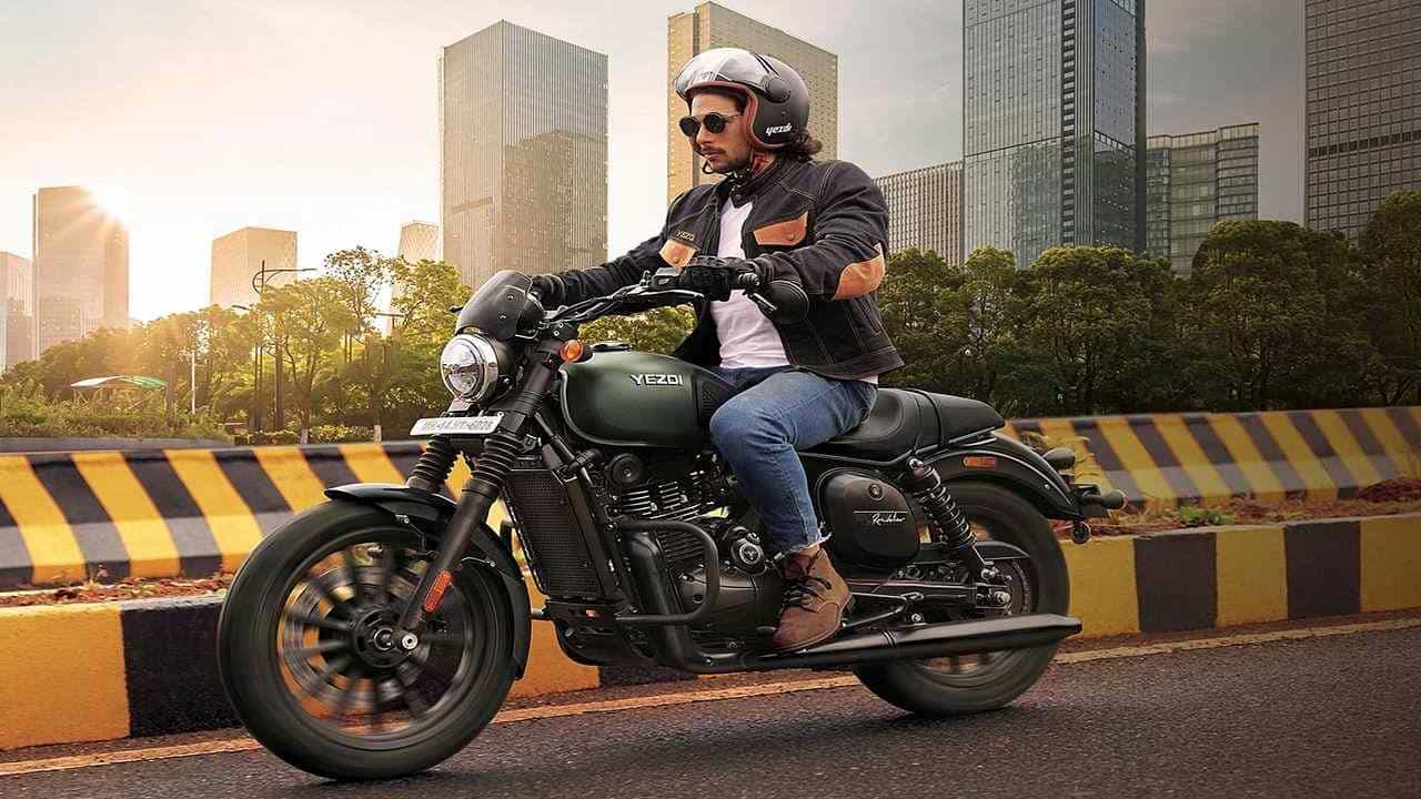 Yezdi Bikes: ಹೊಸ ರೋಡ್ಸ್ಟರ್, ಸ್ಕ್ರ್ಯಾಂಬ್ಲರ್, ಅಡ್ವೆಂಚರ್ ಬೈಕ್ಗಳನ್ನು ಭಾರತದಲ್ಲಿ ಬಿಡುಗಡೆ ಮಾಡಿದ ಯೆಜ್ಡಿ Yezdi Bikes: ಹೊಸ ರೋಡ್ಸ್ಟರ್, ಸ್ಕ್ರ್ಯಾಂಬ್ಲರ್, ಅಡ್ವೆಂಚರ್ ಬೈಕ್ಗಳನ್ನು ಭಾರತದಲ್ಲಿ ಬಿಡುಗಡೆ ಮಾಡಿದ ಯೆಜ್ಡಿ