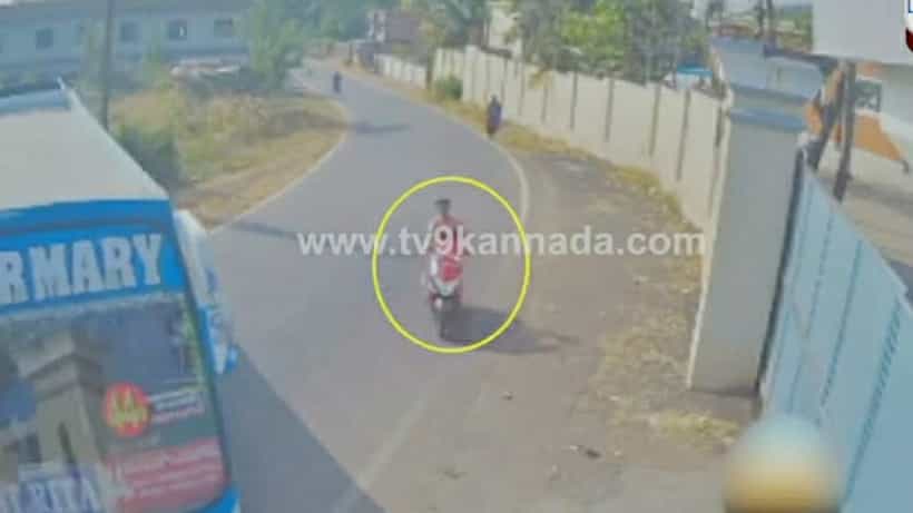 ಒಂದೇ ದಿನ ಎರಡು ಅಪಘಾತದಿಂದ ಪಾರಾದ ಬೈಕ್ ಸವಾರ: ವಿಡಿಯೋ ವೈರಲ್