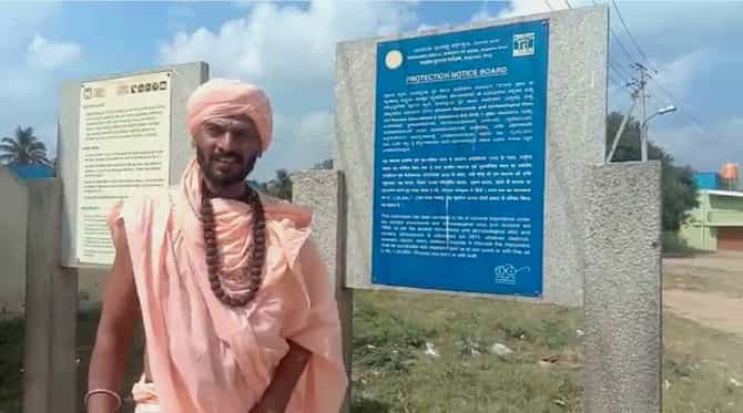 ಶಾಲೆಗಳಲ್ಲಿ ಹಿಜಾಬ್: ತ್ರಿವಳಿ ತಲಾಕ್ ನಿಷೇಧ ಮಾಡಿದಂತೆ ರಾಜ್ಯ ದೇಶದಲ್ಲಿ ಬುರ್ಖಾ ನಿಷೇಧಿಸಬೇಕು ಎಂದ  ರಿಷಿ ಕುಮಾರ ಸ್ವಾಮೀಜಿ