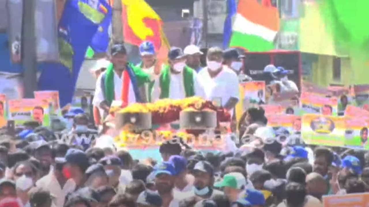 Mekedatu Padayatra Updates: ನಿಮ್ಮ ಕೂಗು ಬೊಮ್ಮಾಯಿ, ಮೋದಿಗೆ ಕೇಳಬೇಕು: ಪಾದಯಾತ್ರೆಯಲ್ಲಿ ಡಿಕೆ ಶಿವಕುಮಾರ್ Mekedatu Padayatra Updates: ನಿಮ್ಮ ಕೂಗು ಬೊಮ್ಮಾಯಿ, ಮೋದಿಗೆ ಕೇಳಬೇಕು: ಪಾದಯಾತ್ರೆಯಲ್ಲಿ ಡಿಕೆ ಶಿವಕುಮಾರ್