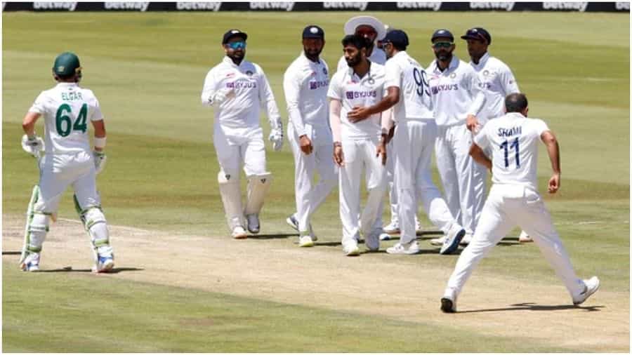 ಸೆಂಚುರಿಯನ್ ಟೆಸ್ಟ್ ಗೆದ್ದ ಟೀಂ ಇಂಡಿಯಾಗೆ ಜೋಹಾನ್ಸ್ಬರ್ಗ್ನಲ್ಲಿ ಸೋಲು ಖಚಿತವಾಯಿತು. ಇದರೊಂದಿಗೆ 3 ಟೆಸ್ಟ್ಗಳ ಸರಣಿ 1-1ರಲ್ಲಿ ಸಮಬಲಗೊಂಡಿದೆ. ಈಗ ಇಂತಹ ಪರಿಸ್ಥಿತಿಯಲ್ಲಿ ಕೇಪ್ ಟೌನ್ ಟೆಸ್ಟ್ನಿಂದಲೇ ನಿರ್ಧಾರ ಕೈಗೊಳ್ಳಬೇಕಿದೆ. ನ್ಯೂ ಲ್ಯಾಂಡ್ಸ್ ಮೈದಾನದಲ್ಲಿ ಮಿಂಚಲಿರುವ ತಂಡಕ್ಕೆ ಸರಣಿ ಕೈವಶವಾಗಲಿದೆ. ಆದರೆ, ಇದಕ್ಕಾಗಿ ಬ್ಯಾಟ್ಸ್ಮನ್ಗಳು ಅಬ್ಬರಿಸುವುದು ಅನಿವಾರ್ಯವಾಗಲಿದೆ. ಏಕೆಂದರೆ ಯಾವಾಗ ರನ್ ಮಳೆಯಾಗುತ್ತದೆಯೋ ಆಗ ಮಾತ್ರ ಗೆಲುವಿನ ಭರವಸೆ ಮೂಡುತ್ತದೆ.