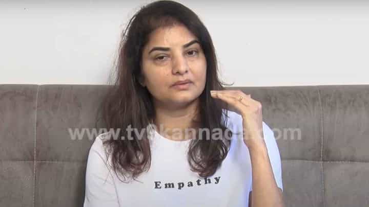 ನಟಿ ಪ್ರೇಮಾ ಲಾಯರ್ ಪಾತ್ರ ಪ್ರೇಮಾ ಒಪ್ಕೊಂಡಿದ್ಯಾಕೆ? ಇಲ್ಲಿದೆ ಅವರ ಉತ್ತರ ನಟಿ ಪ್ರೇಮಾ ಲಾಯರ್ ಪಾತ್ರ ಪ್ರೇಮಾ ಒಪ್ಕೊಂಡಿದ್ಯಾಕೆ? ಇಲ್ಲಿದೆ ಅವರ ಉತ್ತರ