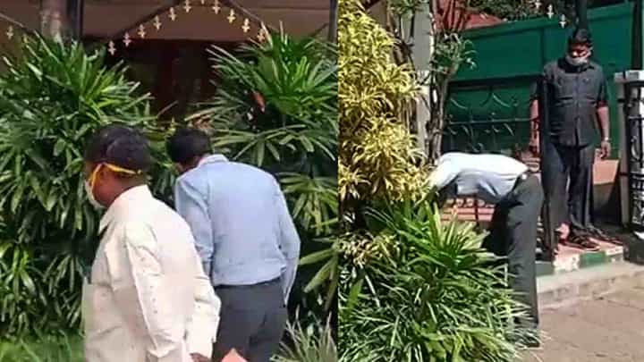 ಹೊಸ ವರ್ಷದ ದಿನ ಸಿದ್ದರಾಮಯ್ಯ ಮನೆಗೆ ಹೊಸ ಅತಿಥಿ ಎಂಟ್ರಿ; ಯಾರಿರಬಹುದು? ಹೊಸ ವರ್ಷದ ದಿನ ಸಿದ್ದರಾಮಯ್ಯ ಮನೆಗೆ ಹೊಸ ಅತಿಥಿ ಎಂಟ್ರಿ; ಯಾರಿರಬಹುದು?