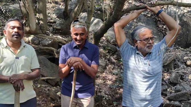 ಬೆಂಗಳೂರು ಸೆರಗಿನಲ್ಲಿ ಸಾಫ್ಟ್ವೇರ್ ಎಂಜಿನಿಯರ್ ಸಾಧಿಸಿದ ನಿಸರ್ಗ ಕೌಶಲ: 13 ಎಕರೆಯಲ್ಲಿ ಕಂಗೊಳಿಸುತ್ತಿದೆ ಸಸ್ಯ ವೈಭವ ಬೆಂಗಳೂರು ಸೆರಗಿನಲ್ಲಿ ಸಾಫ್ಟ್ವೇರ್ ಎಂಜಿನಿಯರ್ ಸಾಧಿಸಿದ ನಿಸರ್ಗ ಕೌಶಲ: 13 ಎಕರೆಯಲ್ಲಿ ಕಂಗೊಳಿಸುತ್ತಿದೆ ಸಸ್ಯ ವೈಭವ