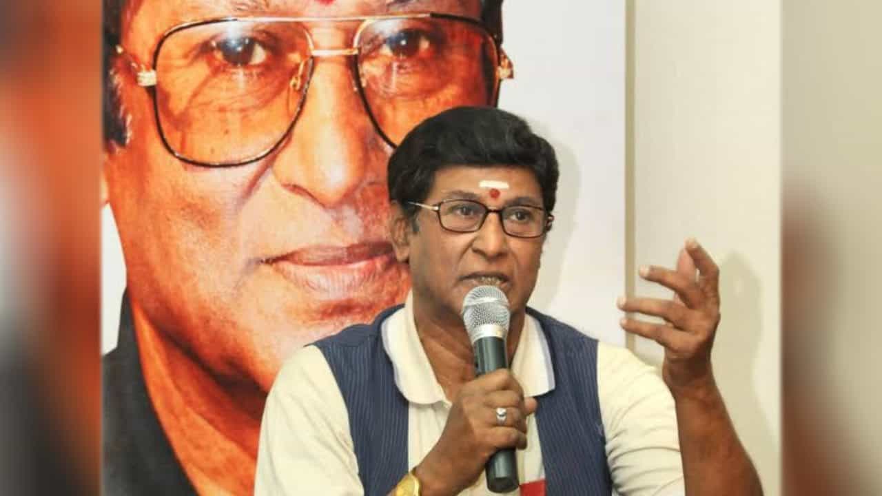 ‘ಕಲಾ ತಪಸ್ವಿ’ ರಾಜೇಶ್ ಅವರಿಗಿತ್ತು ಮೂರು ಹೆಸರು; ಹೆಸರಿನ ಹಿಂದಿನ ಕುತೂಹಲಕರ ಮಾಹಿತಿ ಇಲ್ಲಿದೆ ‘ಕಲಾ ತಪಸ್ವಿ’ ರಾಜೇಶ್ ಅವರಿಗಿತ್ತು ಮೂರು ಹೆಸರು; ಹೆಸರಿನ ಹಿಂದಿನ ಕುತೂಹಲಕರ ಮಾಹಿತಿ ಇಲ್ಲಿದೆ