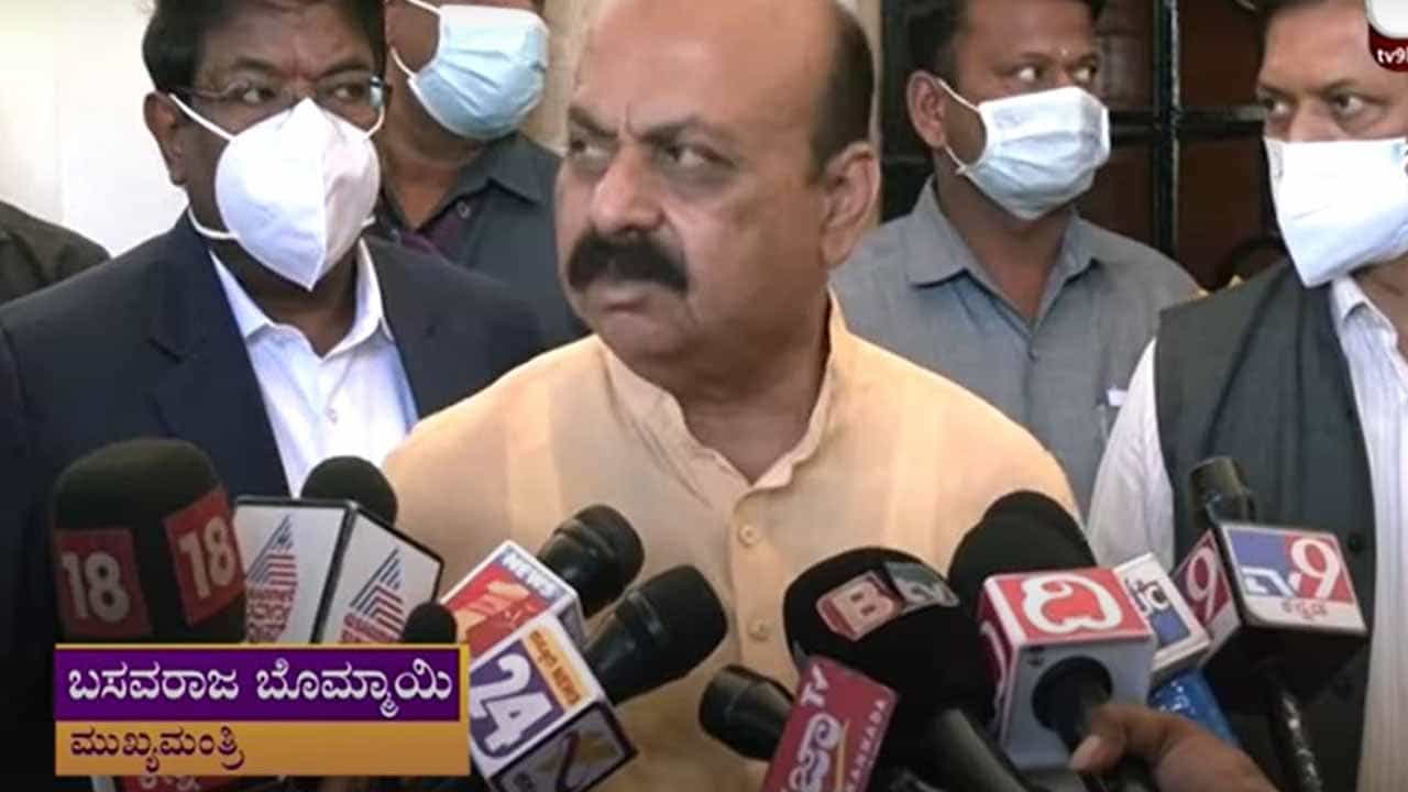 ನನ್ನದೇ ಜಿಲ್ಲೆಯ ಕಂದನನ್ನು ಕಳೆದುಕೊಂಡೆ, ಅದೇ ಗ್ರಾಮದ ಮತ್ತೊಬ್ಬರಿಗೂ ಗಾಯವಾಗಿದೆ -ಸಿಎಂ ಬೊಮ್ಮಾಯಿ ಪ್ರಾಥಮಿಕ ಮಾಹಿತಿ