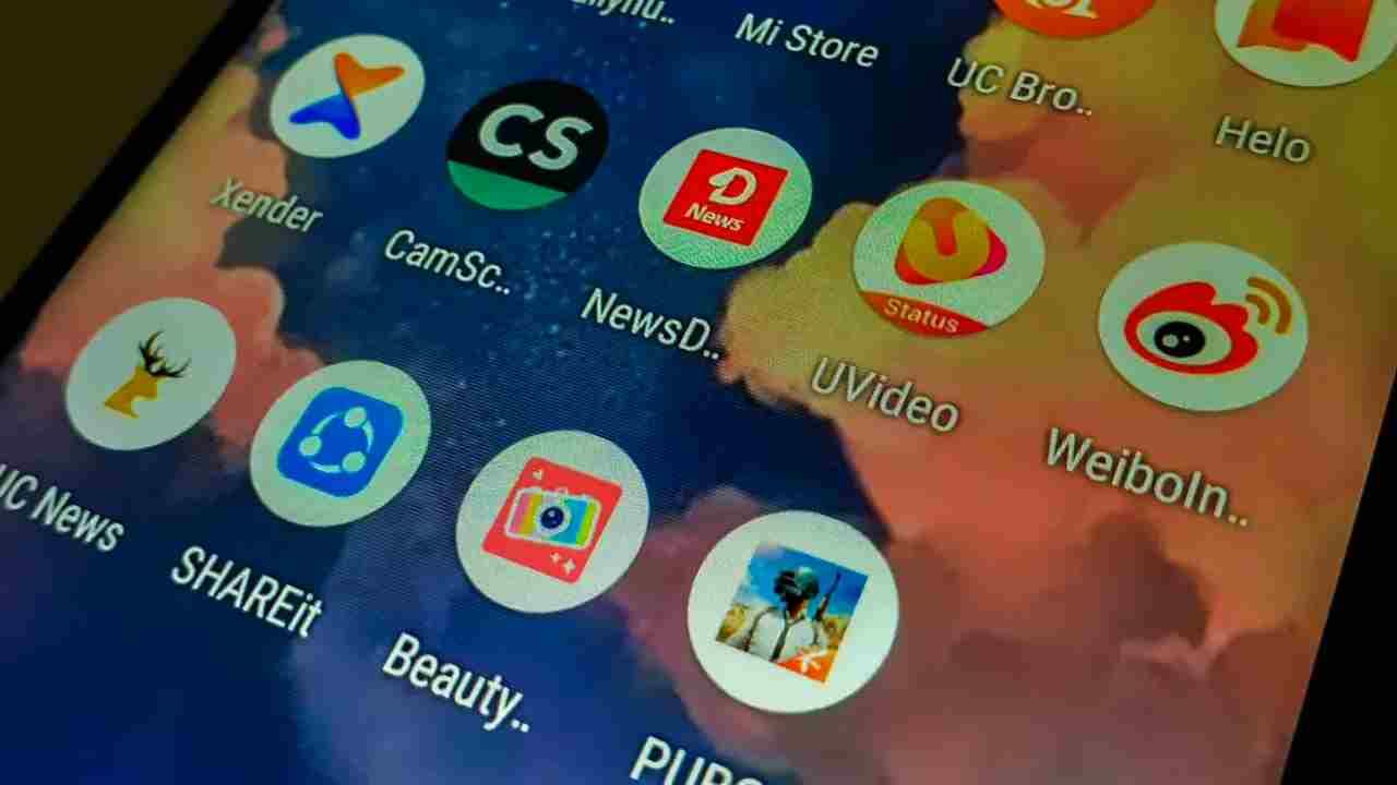 Chinese apps Ban: ಮತ್ತೆ ಚೀನಾದ 54 ಆ್ಯಪ್​ಗಳನ್ನು ನಿಷೇಧಿಸಿದ ಕೇಂದ್ರ ಸರ್ಕಾರ; ಬ್ಯೂಟಿ ಕ್ಯಾಮರಾ, ಆ್ಯಪ್​ ಲಾಕ್​​ಗಳೆಲ್ಲ ಇನ್ಮುಂದೆ ಬ್ಯಾನ್​ !