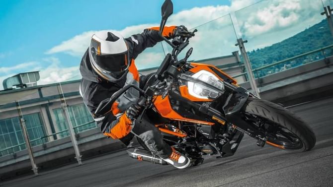 KTM E-Duke: ಶೀಘ್ರದಲ್ಲೇ ರಸ್ತೆಗಿಳಿಯಲಿದೆ ಎಲೆಕ್ಟ್ರಿಕ್ ಡ್ಯೂಕ್ KTM E-Duke: ಶೀಘ್ರದಲ್ಲೇ ರಸ್ತೆಗಿಳಿಯಲಿದೆ ಎಲೆಕ್ಟ್ರಿಕ್ ಡ್ಯೂಕ್