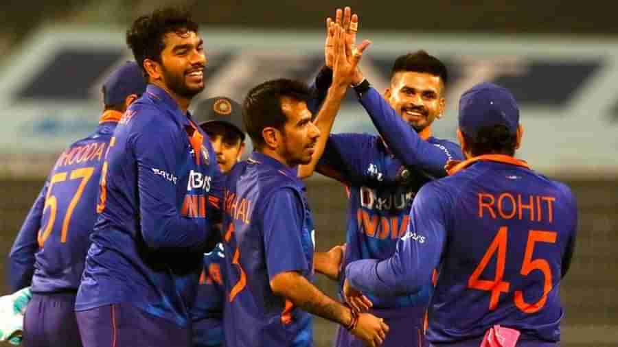 IND vs SL 1st T20: ಭಾರತ ಬ್ಯಾಟಿಂಗ್, ತಂಡದಲ್ಲಿ 6 ಬದಲಾವಣೆ; ಉಭಯ ತಂಡಗಳ ಪ್ಲೇಯಿಂಗ್ ಇಲೆವೆನ್