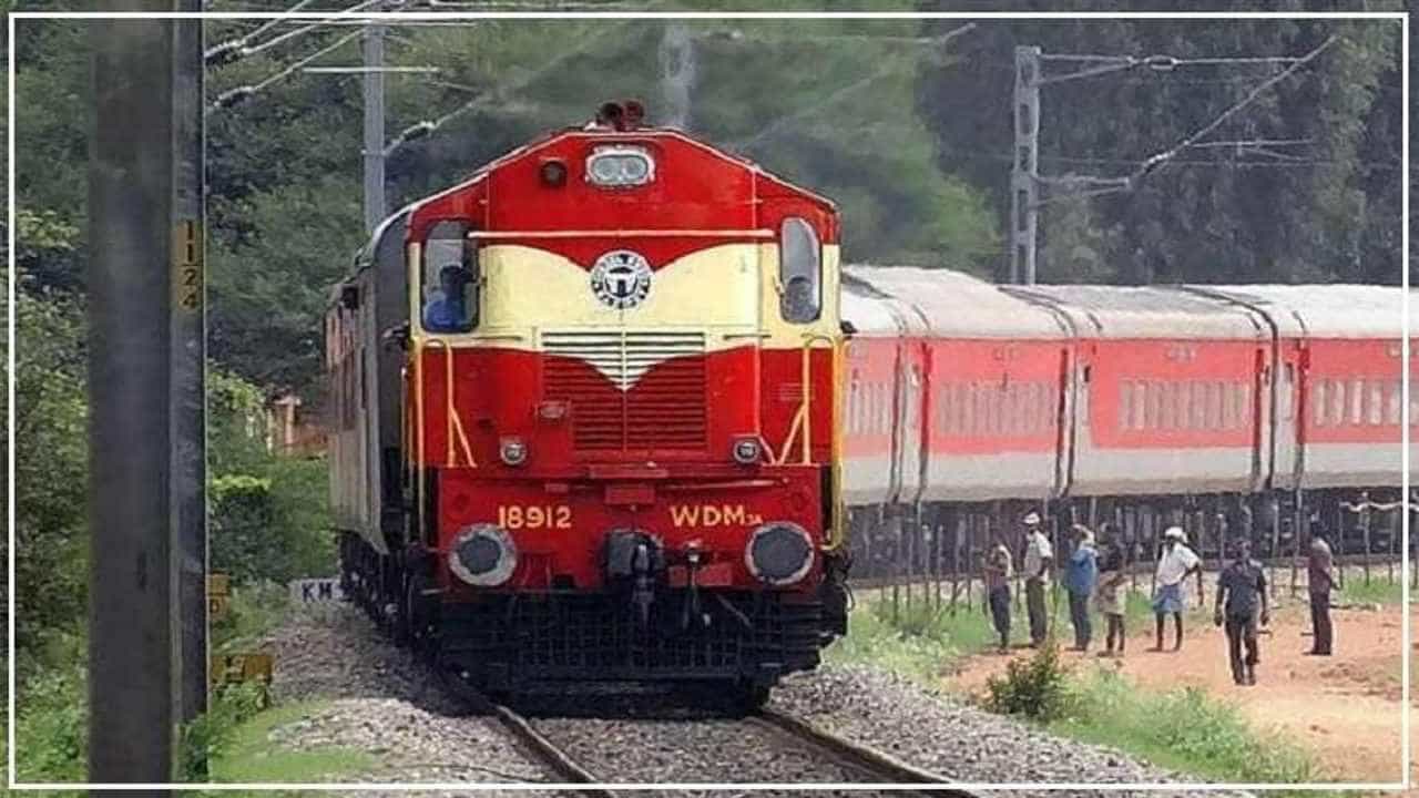 Indian Railways: ಇ-ಕಾಮರ್ಸ್ ಸಂಸ್ಥೆಗಳ ರೀತಿಯಲ್ಲೇ ಭಾರತೀಯ ರೈಲ್ವೆಯಿಂದ ಶೀಘ್ರದಲ್ಲೇ ಸರಕುಗಳ ಹೋಮ್ ಡೆಲಿವರಿ