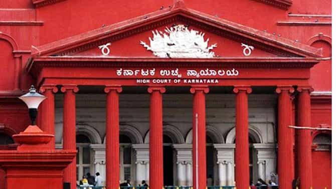 Hijab Verdict: ಹಿಜಾಬ್​ ವಿವಾದದ  ತೀರ್ಪು ನೀಡಿದ ಕರ್ನಾಟಕ ಹೈಕೋರ್ಟ್ ಮುಖ್ಯ ನ್ಯಾಯಮೂರ್ತಿ ಮನೆಗೆ ಬಿಗಿ ಭದ್ರತೆ