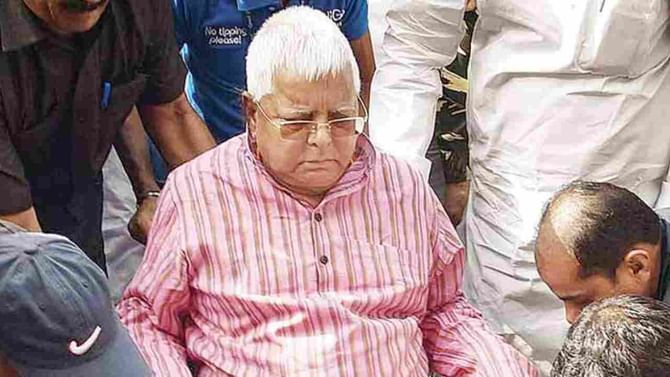 ಮೋದಿ, ನಿತೀಶ್ ಕುಮಾರ್​ಗೂ ಮಕ್ಕಳಾಗಲಿ ಎಂದು ದೇವರಲ್ಲಿ ಪಾರ್ಥಿಸುವೆ; ಕುಟುಂಬ ರಾಜಕಾರಣದ ಟೀಕೆಗೆ ಲಾಲೂ ಪ್ರಸಾದ್ ಕಿಡಿ