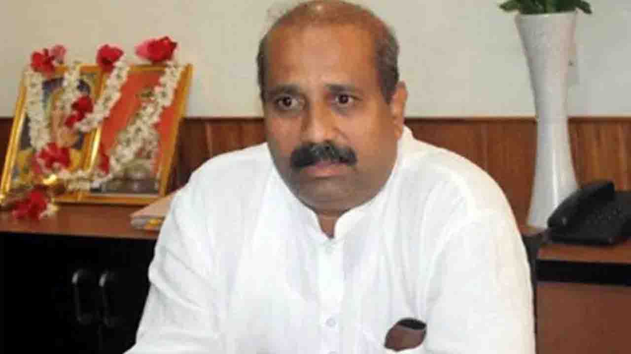 ಹಿಜಾಬ್ ವಿವಾದ: 12 ಮಕ್ಕಳಿಗೆ ಟ್ರೈನಿಂಗ್ ನೀಡಲಾಗಿದೆ, ನನಗೆ ಸಿಕ್ಕ ಮಾಹಿತಿ ನೀಡಿದ್ದೀನಿ ಸರ್ಕಾರ ತನಿಖೆ ನಡೆಸಲಿ -ಶಾಸಕ ರಘುಪತಿ ಭಟ್ ಹಿಜಾಬ್ ವಿವಾದ: 12 ಮಕ್ಕಳಿಗೆ ಟ್ರೈನಿಂಗ್ ನೀಡಲಾಗಿದೆ, ನನಗೆ ಸಿಕ್ಕ ಮಾಹಿತಿ ನೀಡಿದ್ದೀನಿ ಸರ್ಕಾರ ತನಿಖೆ ನಡೆಸಲಿ -ಶಾಸಕ ರಘುಪತಿ ಭಟ್