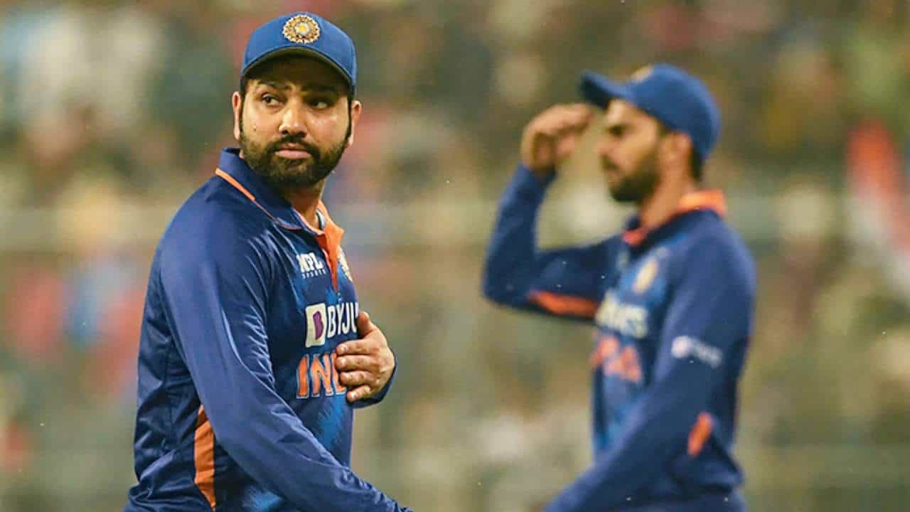 India vs West Indies: ಯುವ ದಾಂಡಿಗನೊಂದಿಗೆ ಇನಿಂಗ್ಸ್ ಆರಂಭಿಸಲಿರುವ ರೋಹಿತ್ ಶರ್ಮಾ India vs West Indies: ಯುವ ದಾಂಡಿಗನೊಂದಿಗೆ ಇನಿಂಗ್ಸ್ ಆರಂಭಿಸಲಿರುವ ರೋಹಿತ್ ಶರ್ಮಾ