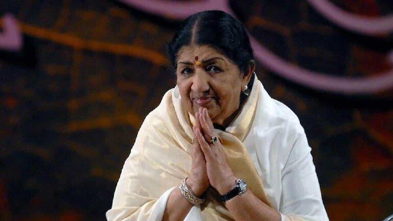 Lata Mangeshkar: ಶೀಘ್ರದಲ್ಲೇ ಲತಾ ಮಂಗೇಶ್ಕರ್ ಚಿತ್ರವಿರುವ ಅಂಚಿ ಚೀಟಿ ಬಿಡುಗಡೆ; ಸಚಿವ ಅಶ್ವಿನಿ ವೈಷ್ಣವ್ ಮಾಹಿತಿ Lata Mangeshkar: ಶೀಘ್ರದಲ್ಲೇ ಲತಾ ಮಂಗೇಶ್ಕರ್ ಚಿತ್ರವಿರುವ ಅಂಚಿ ಚೀಟಿ ಬಿಡುಗಡೆ; ಸಚಿವ ಅಶ್ವಿನಿ ವೈಷ್ಣವ್ ಮಾಹಿತಿ