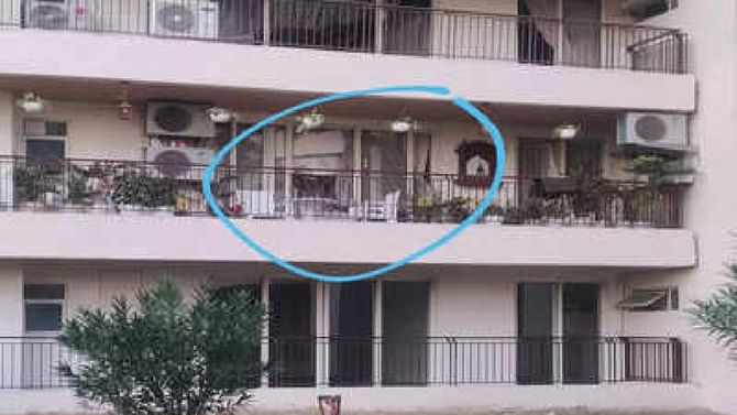 Gurugram Roof Collapse: ಗುರುಗ್ರಾಮದಲ್ಲಿ ಅಪಾರ್ಟ್ಮೆಂಟ್ ಮೇಲ್ಛಾವಣಿ ಕುಸಿತ; ನಾಲ್ವರು ಸಾವು, ಹಲವರು ನಾಪತ್ತೆ Gurugram Roof Collapse: ಗುರುಗ್ರಾಮದಲ್ಲಿ ಅಪಾರ್ಟ್ಮೆಂಟ್ ಮೇಲ್ಛಾವಣಿ ಕುಸಿತ; ನಾಲ್ವರು ಸಾವು, ಹಲವರು ನಾಪತ್ತೆ