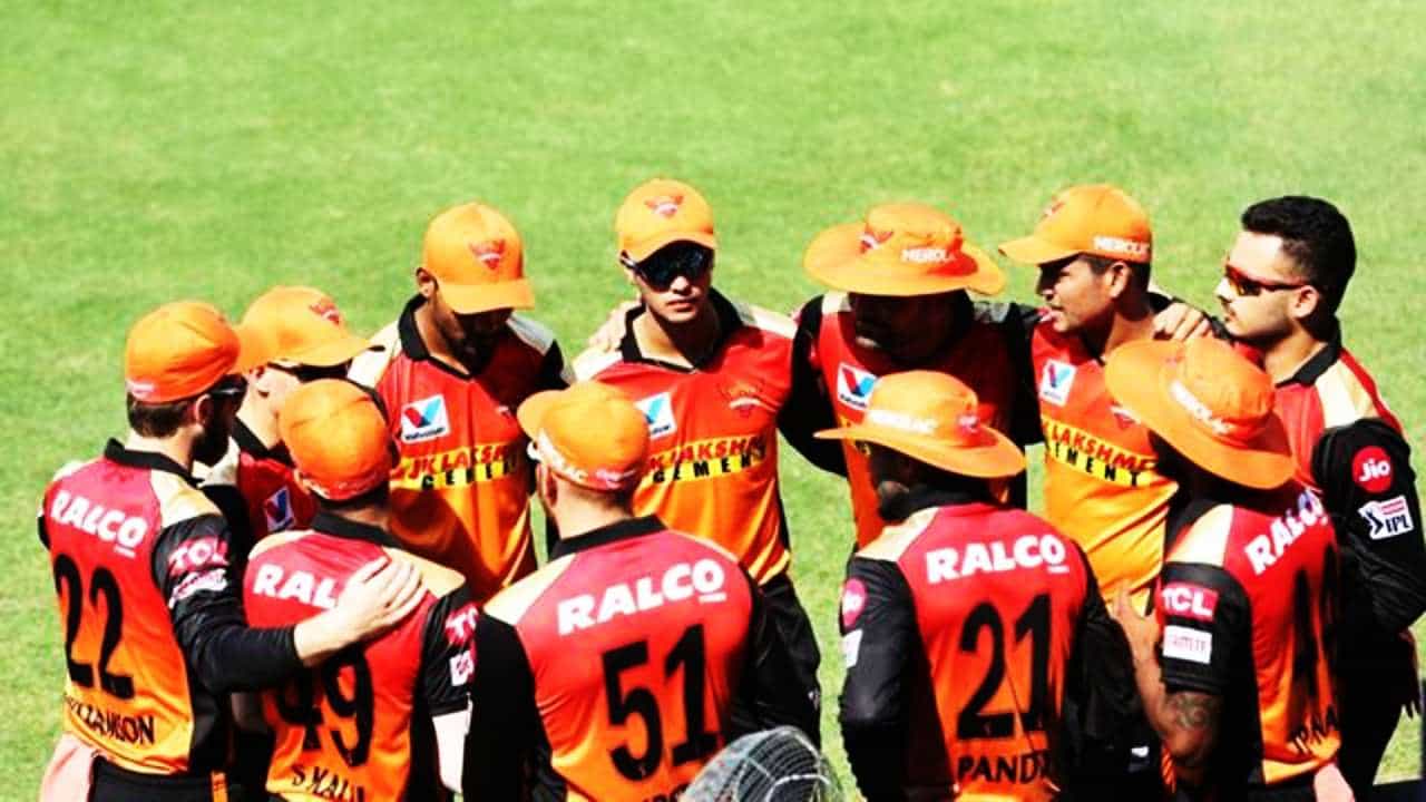 IPL 2022: ಇಶಾನ್ ಕಿಶನ್ ಸಿಕ್ಕಿಲ್ಲವೆಂದು, 10.75 ಕೋಟಿ ನೀಡಿ ಖರೀದಿಸಿದ ಆಟಗಾರನಿಂದ ಇದೀಗ SRH ಫುಲ್ ಖುಷ್ IPL 2022: ಇಶಾನ್ ಕಿಶನ್ ಸಿಕ್ಕಿಲ್ಲವೆಂದು, 10.75 ಕೋಟಿ ನೀಡಿ ಖರೀದಿಸಿದ ಆಟಗಾರನಿಂದ ಇದೀಗ SRH ಫುಲ್ ಖುಷ್
